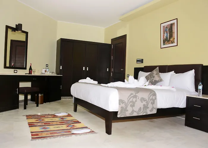 Casa Mare - Ex, Royal Tulip Hotel